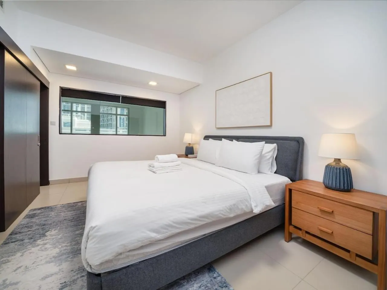 Elegant 2 Bed Downtown Duplex - Prime Location Apartman Dubaj